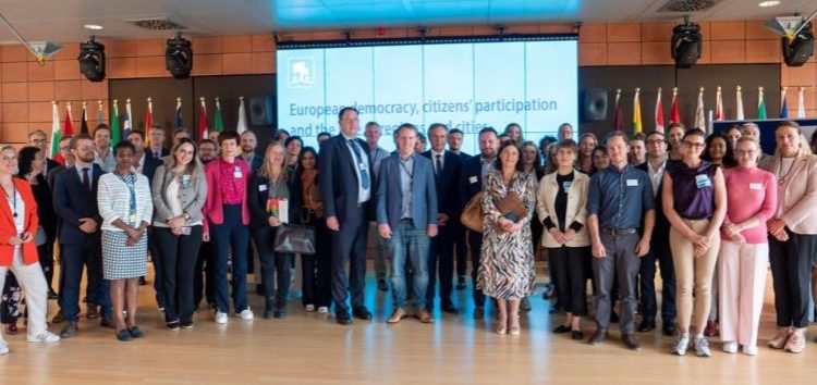 Ο Όμιλος Ενεργών Νέων Φλώρινας και η Περιφέρεια Δυτικής Μακεδονίας σε συνέδριο στις Βρυξέλλες (pics)